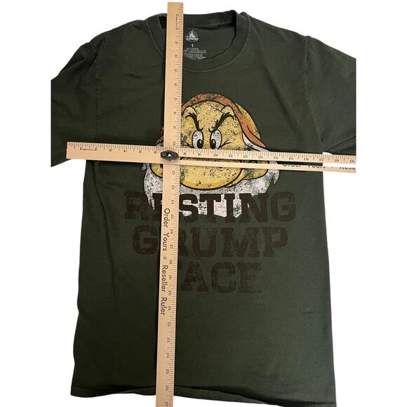 Disney Grumpy Resting Grump Face Unisex T-Shirt Distressed Look, Dark Green - Picture 6 of 8